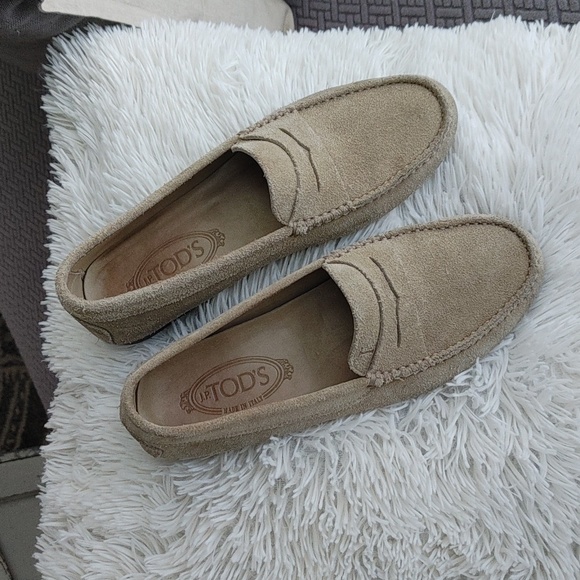 TOD'S Suede soft taupe beige mens loafers slip on 6.5 - Picture 2 of 16